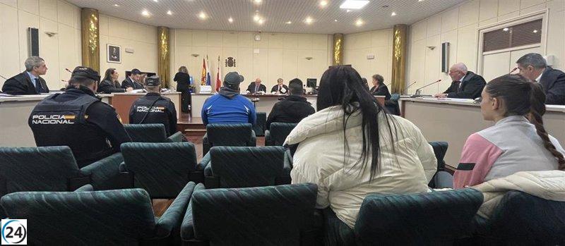 Cuatro sospechosos de robo aceptan reducción de pena; tres siguen prófugos.