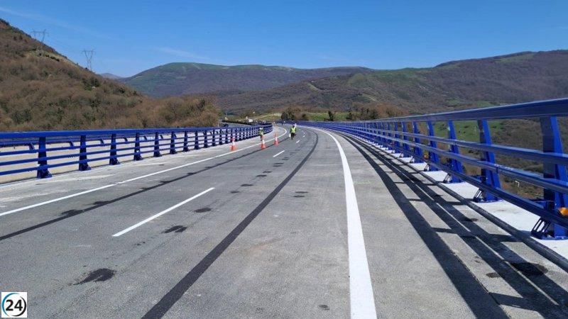 La A-67 permitirá el paso de vehículos hacia Santander en el viaducto de Hía a partir de mañana.