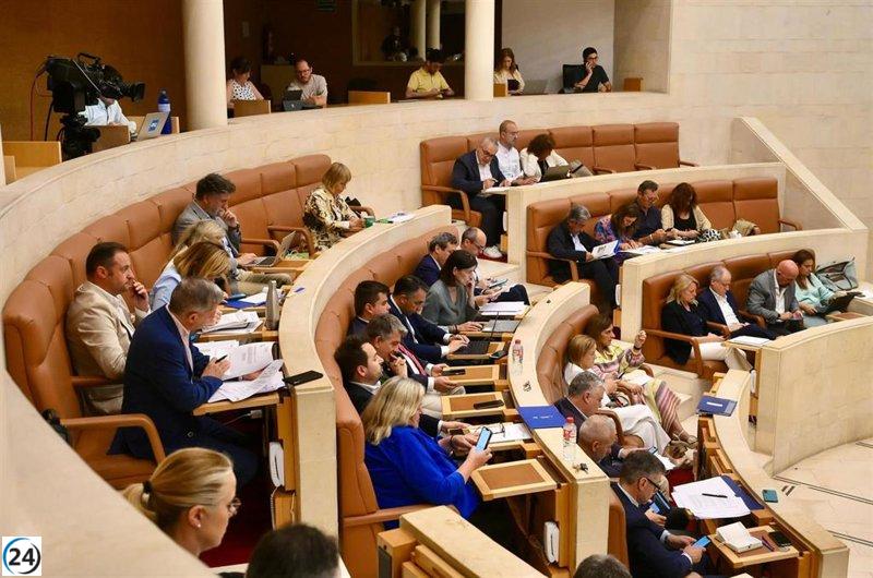 Se ratifican 78 de las 120 iniciativas del Debate del Estado de la Región.