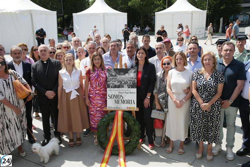 Santander rinde homenaje a Miguel Ángel Blanco en el 28 aniversario de su muerte.