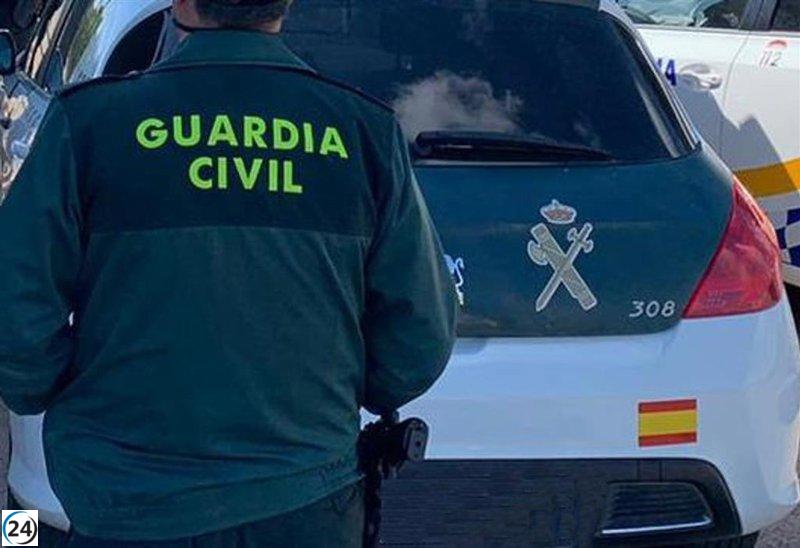 Detenido un hombre en Ormas por atropellar a dos personas con un tractor, según la Guardia Civil.