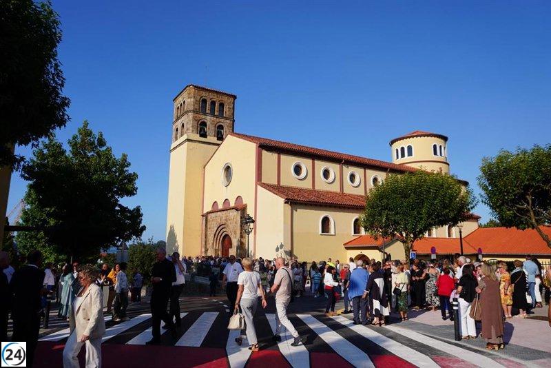 La iglesia de San José de Astillero reabre sus puertas tras un año y medio de reformas estructurales.