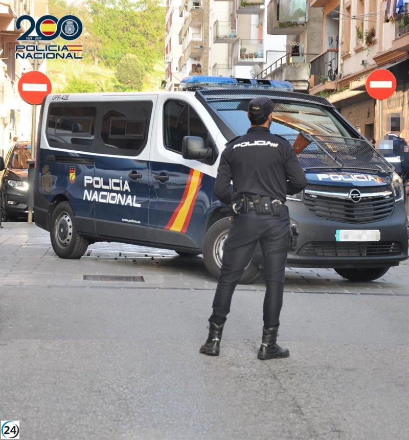 Aprehendido en Torrelavega con 29 envoltorios de cocaína en pleno centro.