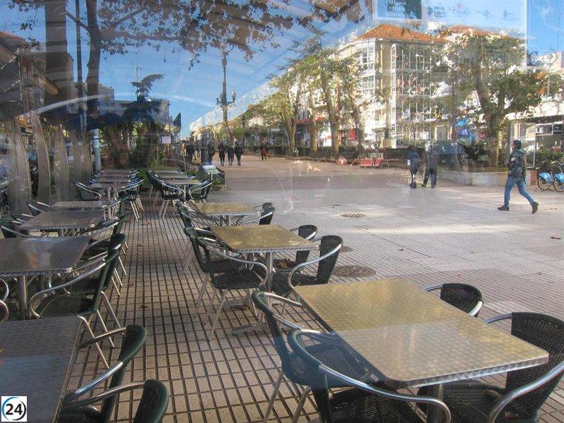 Hosteleros de Santander preocupados por las limitaciones en terrazas.