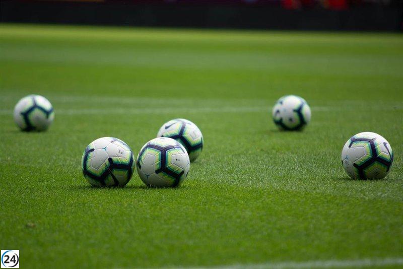 La Federación Cántabra de Fútbol demanda al Ayuntamiento de Santander por asuntos de competiciones.