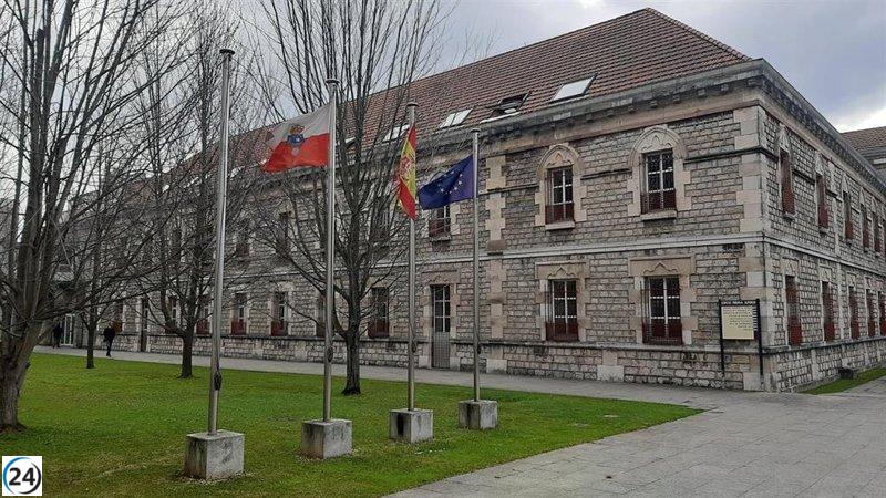 Demandan cuatro años de cárcel y 4.000 euros a seis implicados en narcotráfico en vivienda ocupada en Santander.