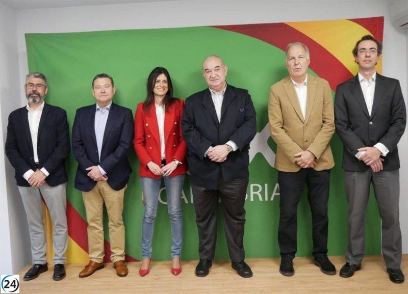 Vox nombra a Cristóbal Palacio como número 2 en Cantabria y a Laura Velasco en Santander.