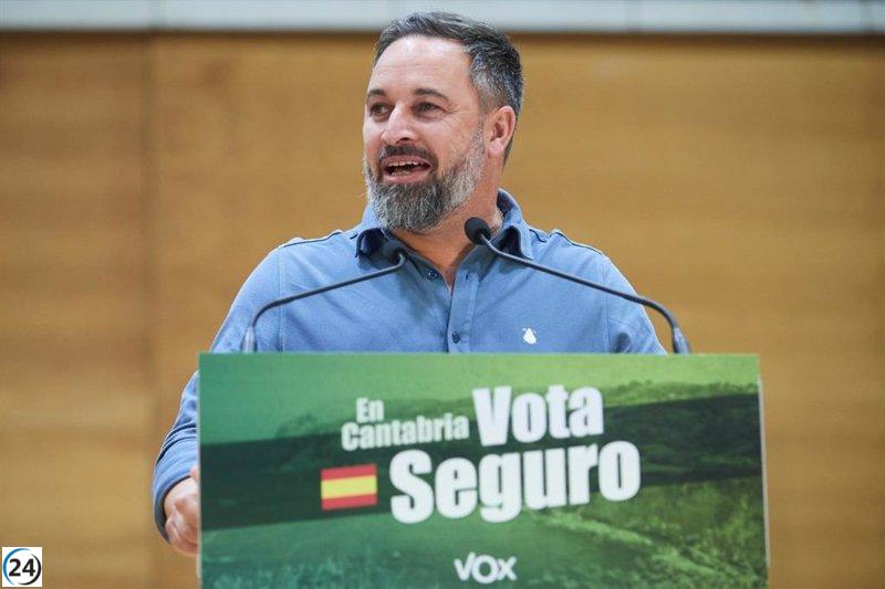 Abascal pronostica la irrelevancia política de Revilla tras las elecciones.