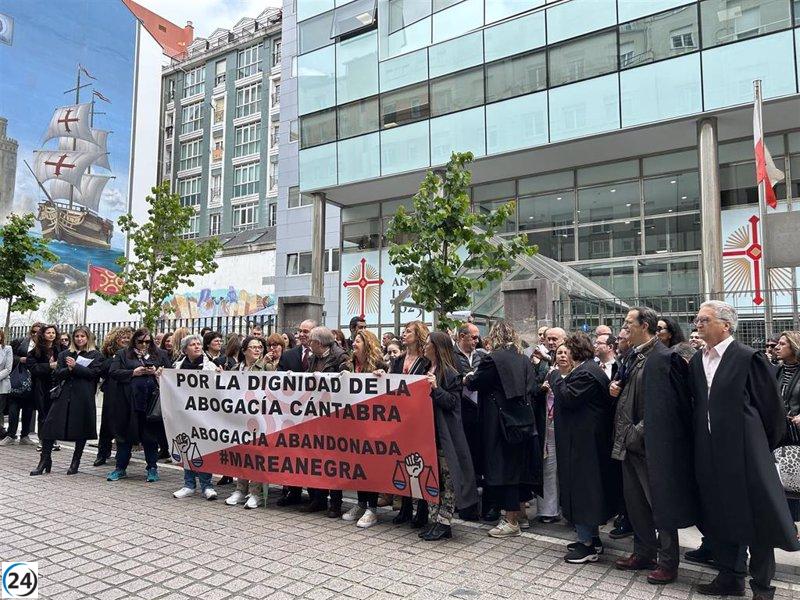 Abogados de oficio en Cantabria se concentran por dignidad profesional.