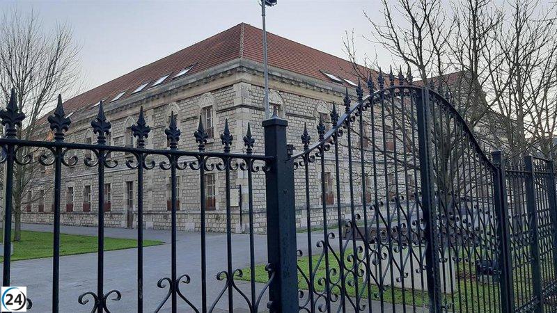 Pretenden condenar a 15 años al hombre acusado de asesinar a su compañero de piso en Santander, cuyo juicio será la próxima semana.