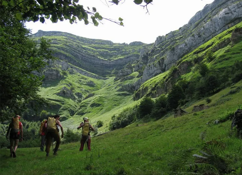Rutas de senderismo imprescindibles en Cantabria